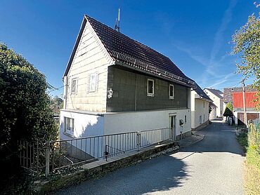 S26-04-076: Schulgasse 15
		04603 Nobitz