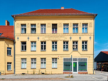 P26-04-022: Hauptstraße 68
		15936 Dahme/Mark