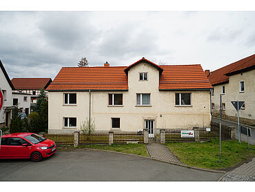 P23-02-008: Mühlbachstraße 1
							07381 Pößneck