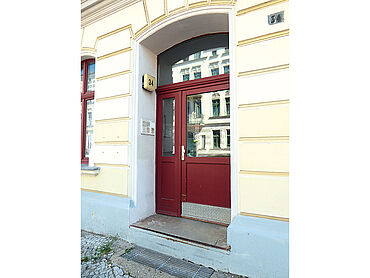 D26-03-037: Arndtstraße 34 Ecke
							39108 Magdeburg