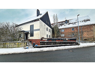 D26-01-015: Ikenhauser Straße 2
							34414 Warburg (Westfalen)