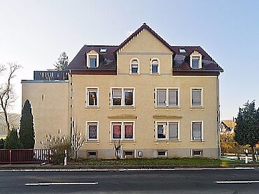 S19-01-085: Munziger Hauptstraße 24
							01665 Klipphausen