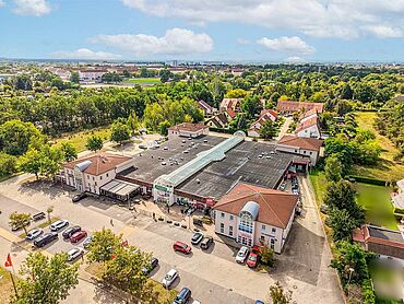 S26-04-013: Grünewaldring 1
		02977 Hoyerswerda