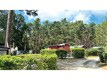 D26-03-006: Eugen-Bracht-Weg 1
							14548 Schwielowsee