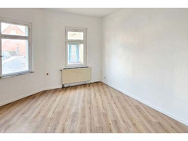 S26-02-060: Altgeringswalder Str. 1
							09326  Geringswalde