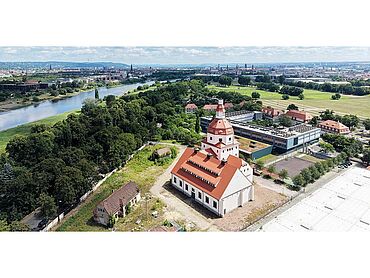 S26-04-005: Messering 23
							01067 Dresden