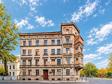 S26-04-017: Hospitalstraße 22
							02826 Görlitz