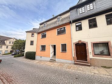 S26-04-048: Burgstraße 36
		09306 Rochlitz