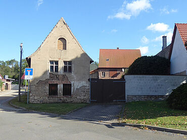 D24-03-036: Drohndorfer Landstraße 162
							06449 Aschersleben