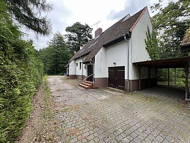 D26-03-007: Beelitzer Straße 70a und 70b
		14548 Schwielowsee