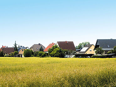D26-03-035: Mittelweg,
		39175 Biederitz