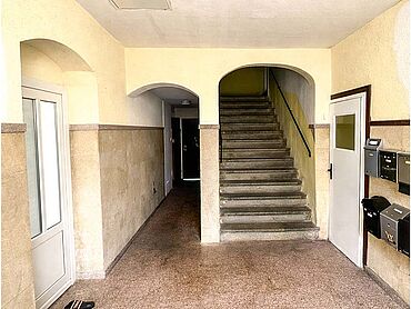 S26-02-105: Plohner Hauptstraße 13
							08485 Lengenfeld