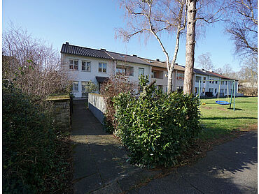I24-11-009: Landsberger Straße (zw. Hausnummern 150 und 134)
		53119 Bonn