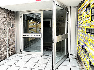 P26-04-012: Groner Landstraße 9
							37073 Göttingen