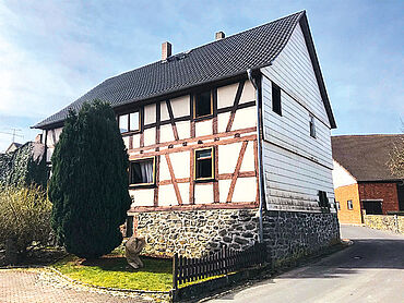 P20-03-024: Backhausweg 8
							36318 Schwalmtal