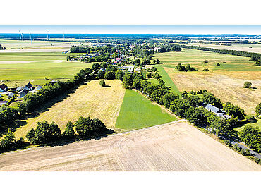 D26-03-048: Nahe Zinndorfer Straße 63 (L232)
							15345 Rehfelde