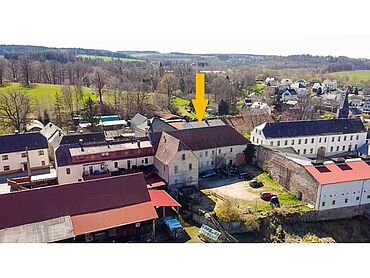 S26-02-105: Plohner Hauptstraße 13
							08485 Lengenfeld