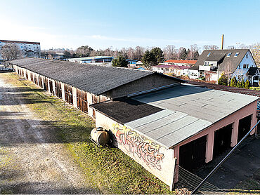N26-04-010: Sportplatzweg
		18182 Gelbensande