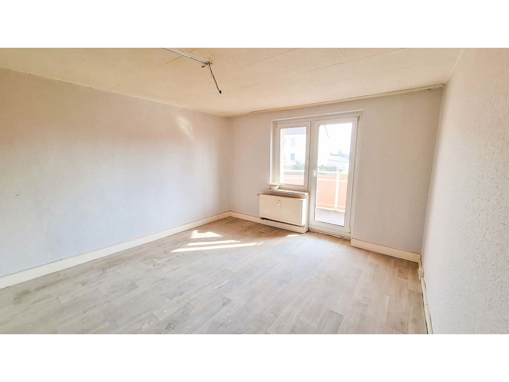 Mehrfamilienhaus in Roßleben-Wiehe, Foto 8